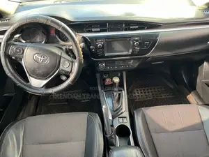 Toyota Corolla S 4dr Sedan (1.8L 4cyl CVT) 2015 Red