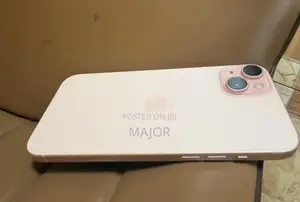 Apple iPhone 15 Plus 128 GB Pink