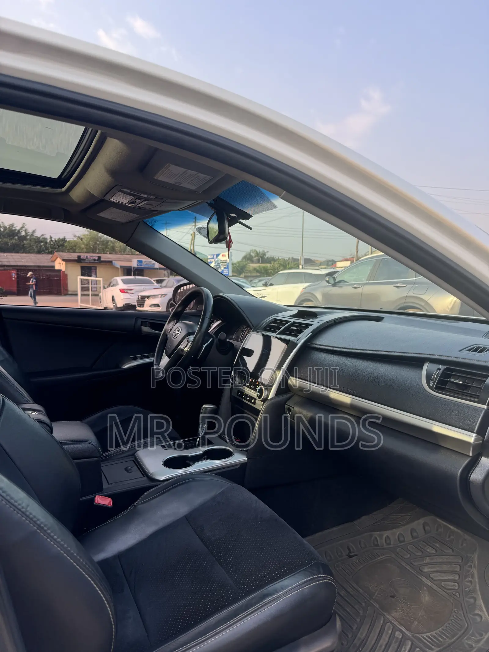 Toyota Camry L 4dr Sedan (2.5L 4cyl 6A) 2013 White