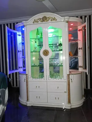 Classic Wine and Drinks Cabinet