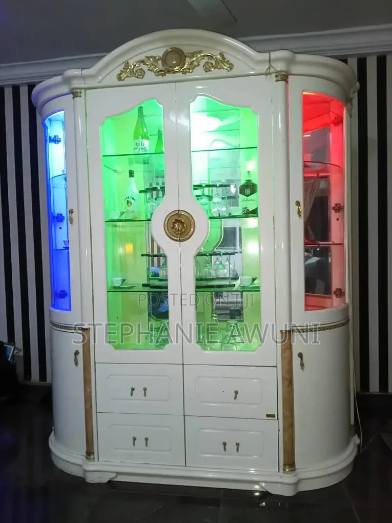 Classic Wine and Drinks Cabinet