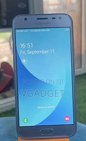 Samsung Galaxy J3 8 GB Gray
