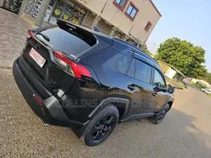 Toyota RAV4 2020 Black