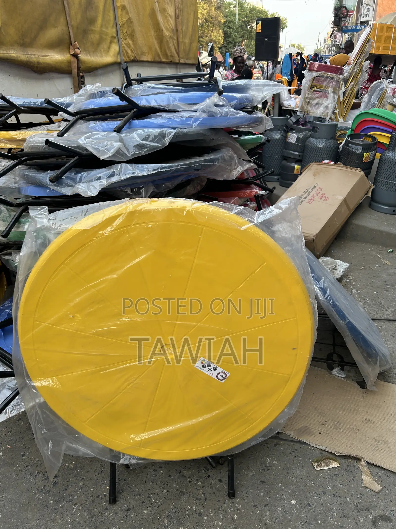 Foldable Plastic Table