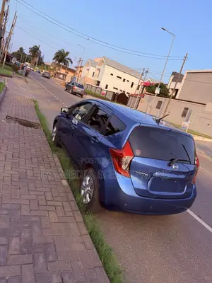 Nissan Note 2015 Blue