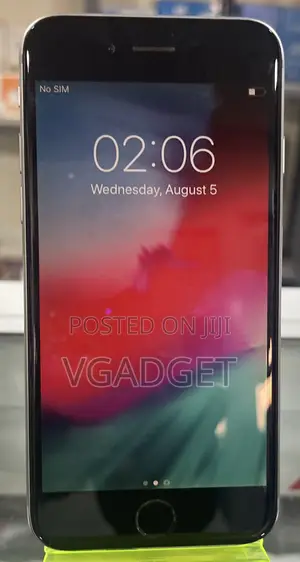Apple iPhone 6 16 GB Gray