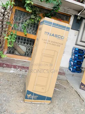 Secure Glass Nasco NAS-FL360-1DR-1 298L Single-Door Display Fridge