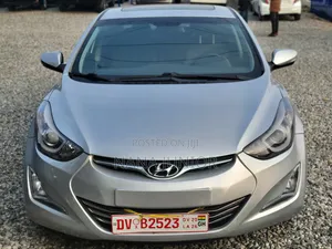 Hyundai Elantra 2015 Silver