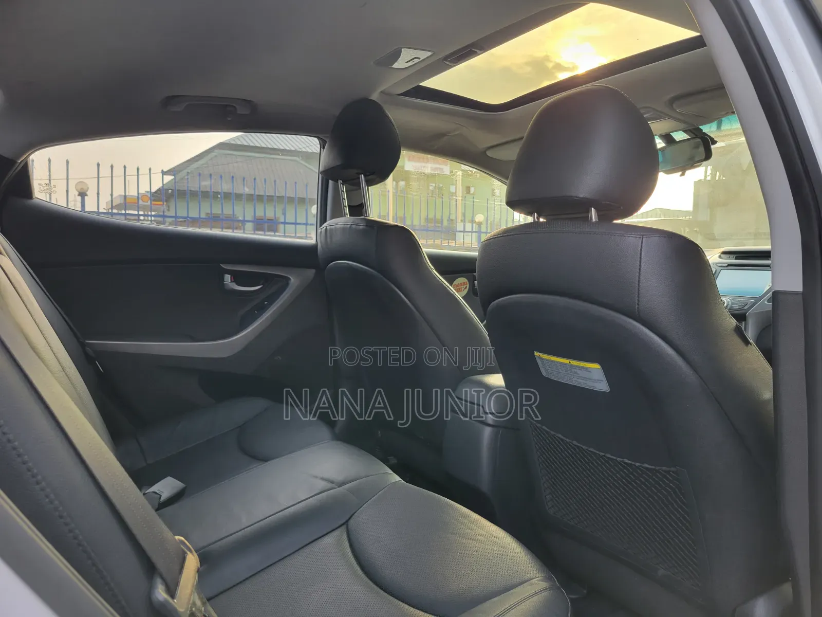Hyundai Elantra 2015 Silver