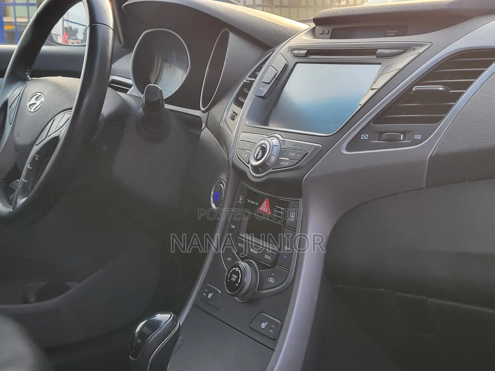 Hyundai Elantra 2015 Silver
