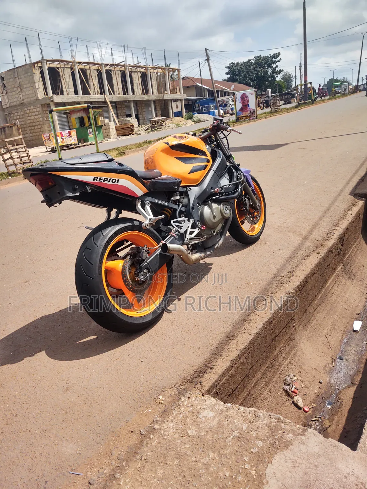 Honda CBR 2003 Orange