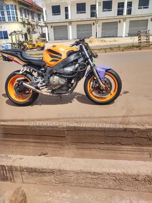 Honda CBR 2003 Orange