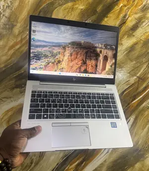 Laptop HP EliteBook 840 G6 16GB Intel Core i7 SSD 256GB