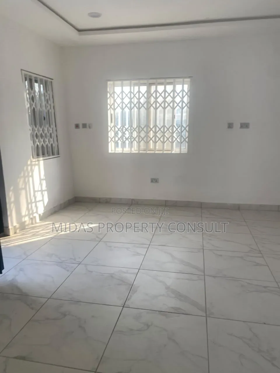 2bdrm House in Dzorwulu for rent