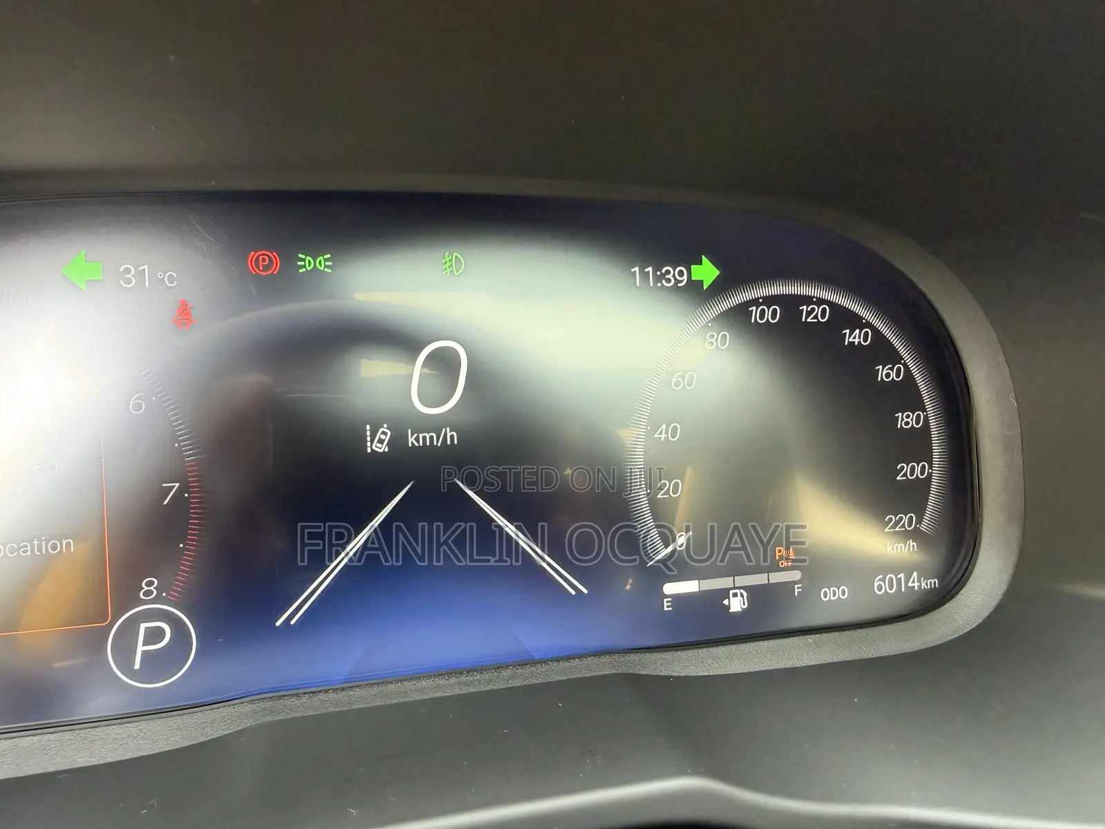 Toyota RAV4 XLE Premium 2025 White