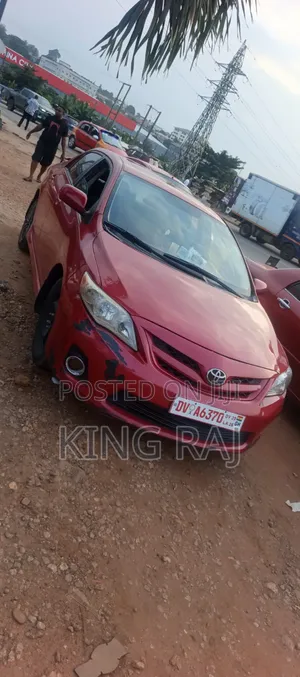 Toyota Corolla 2011 Red
