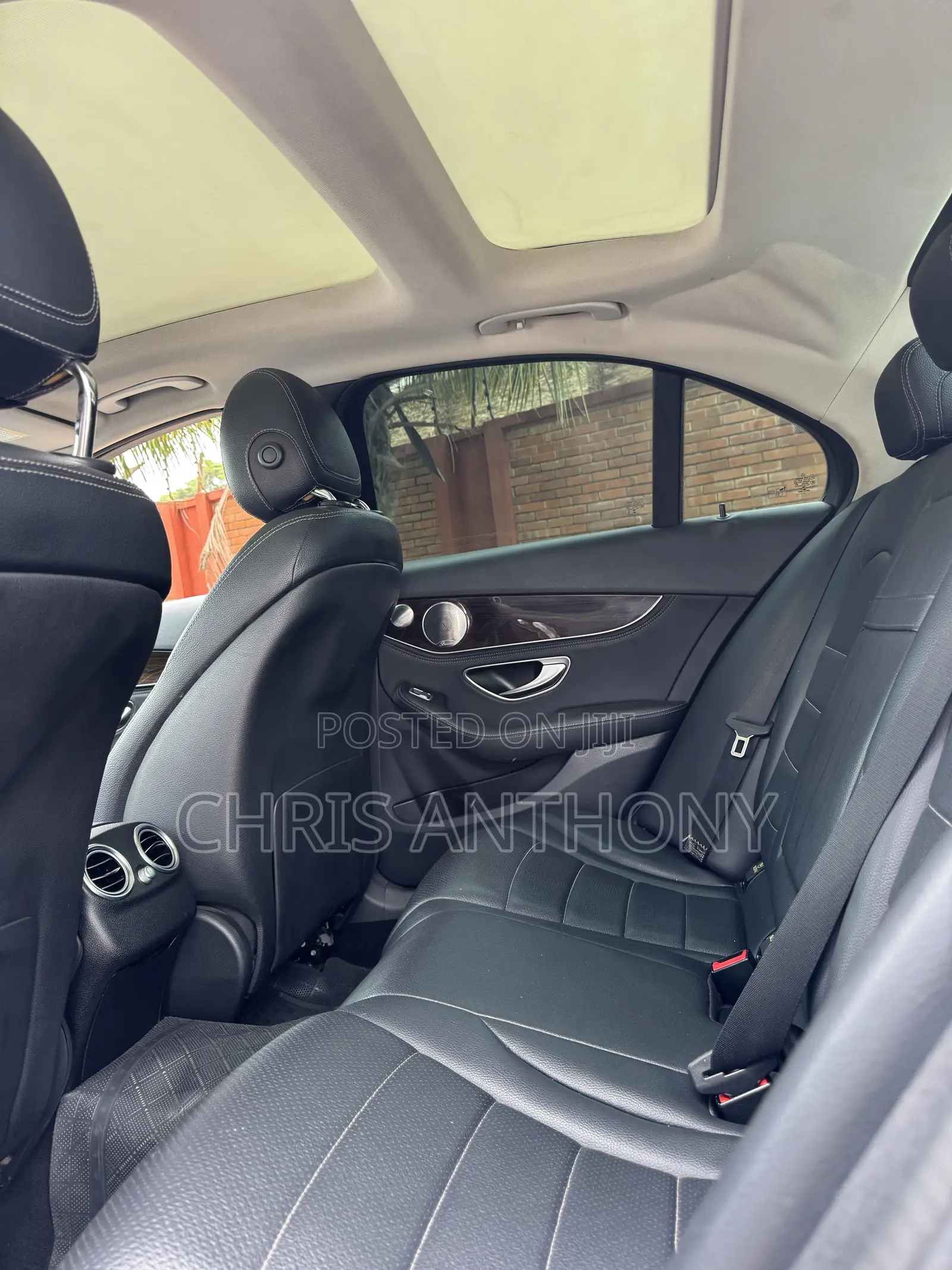 Mercedes-Benz C300 2015 Silver