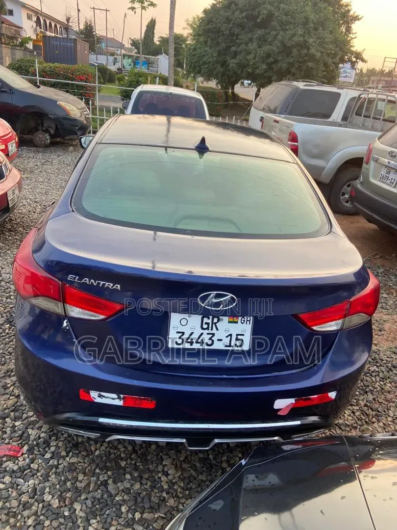 Hyundai Elantra 2013 Blue