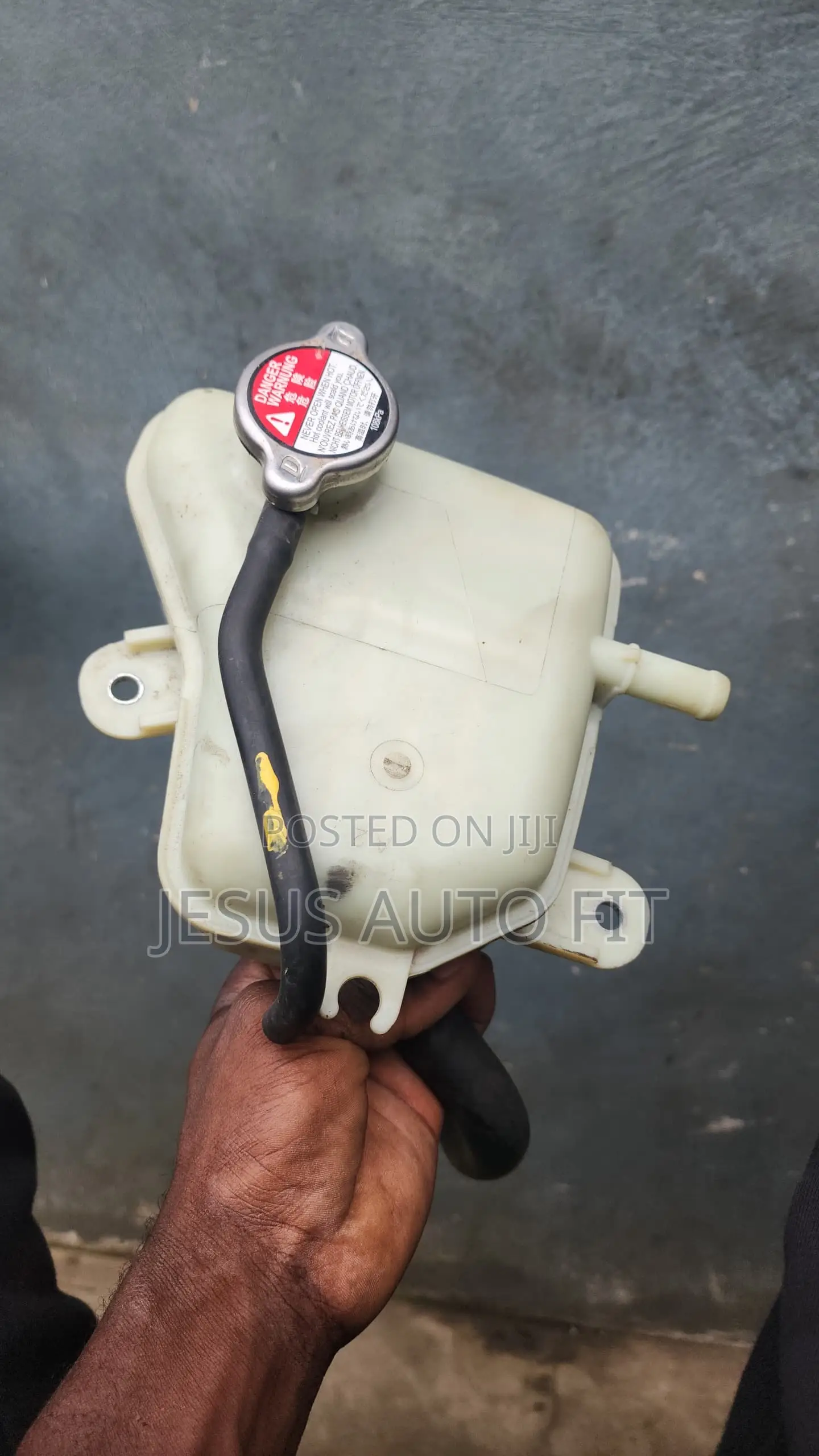 2017- 2022 Honda CR-V and Civic Radiator Coolant Reservoir (HO)