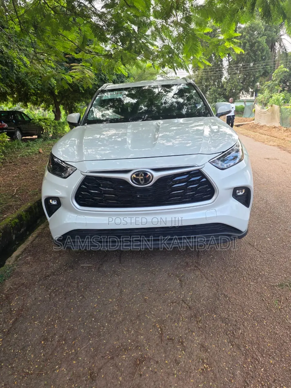 Toyota RAV4 2024 White