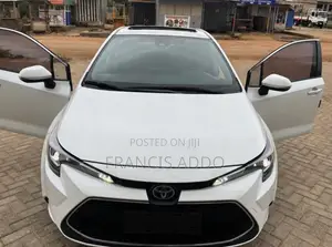 Toyota Corolla L 2021 White