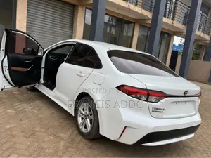 Toyota Corolla L 2021 White