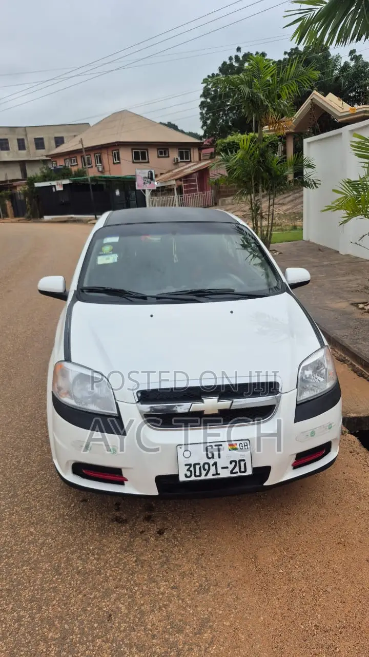 Chevrolet Aveo 1.5 Sedan T250 2011 White