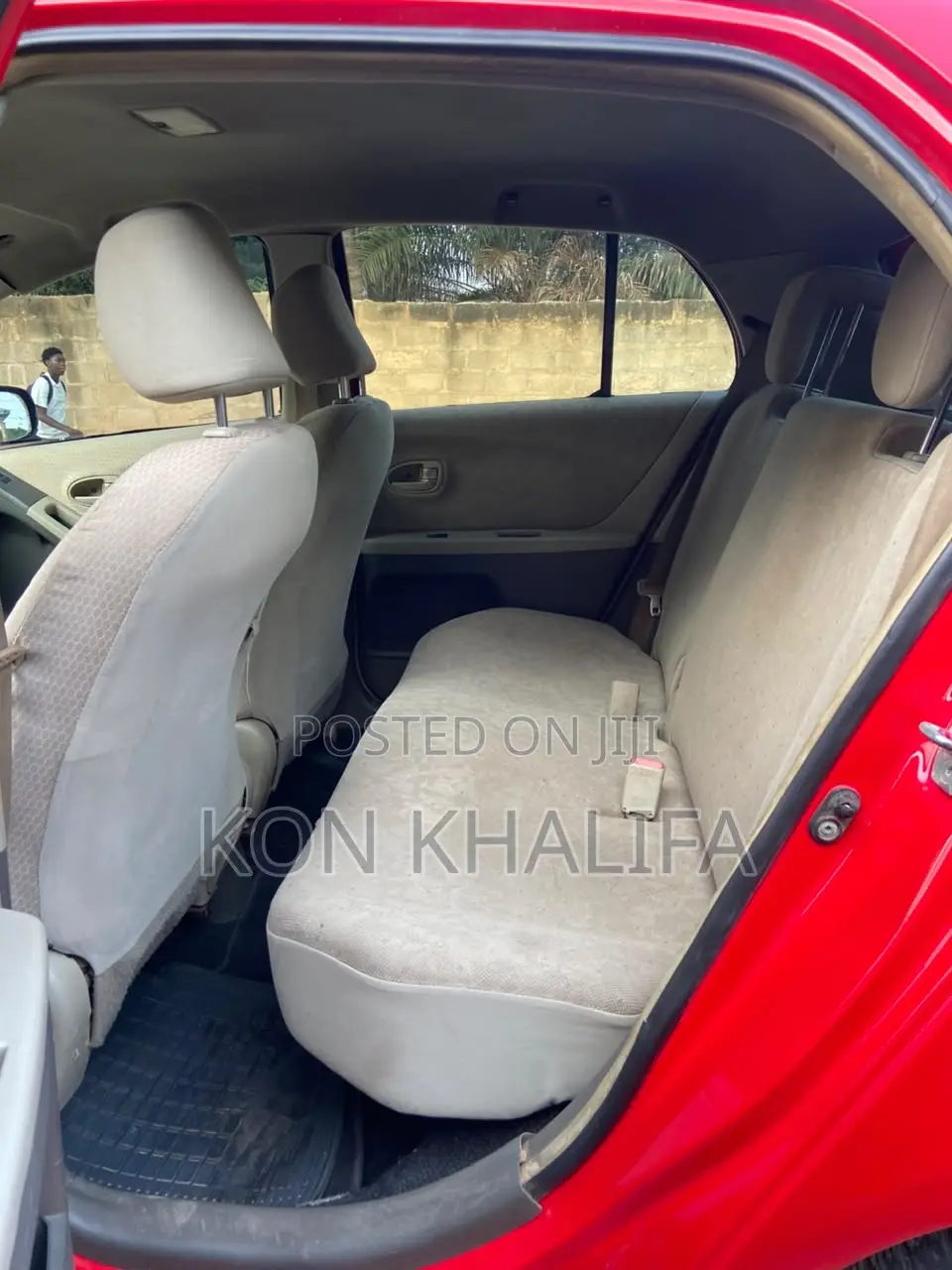 Toyota Vitz 1.3 FWD 5dr 2010 Red