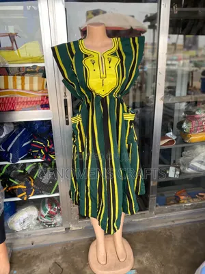 Quality Handmade Ladies and Gent Smocks