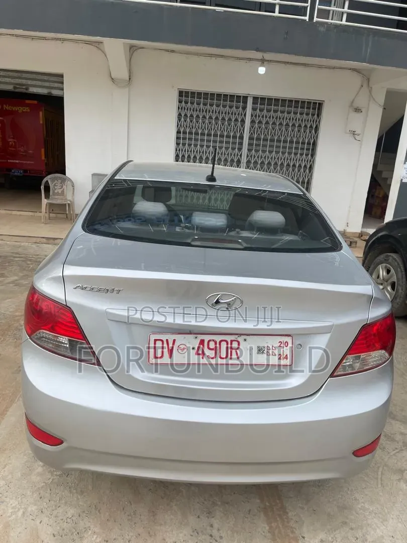 Hyundai Accent 2015 Gray