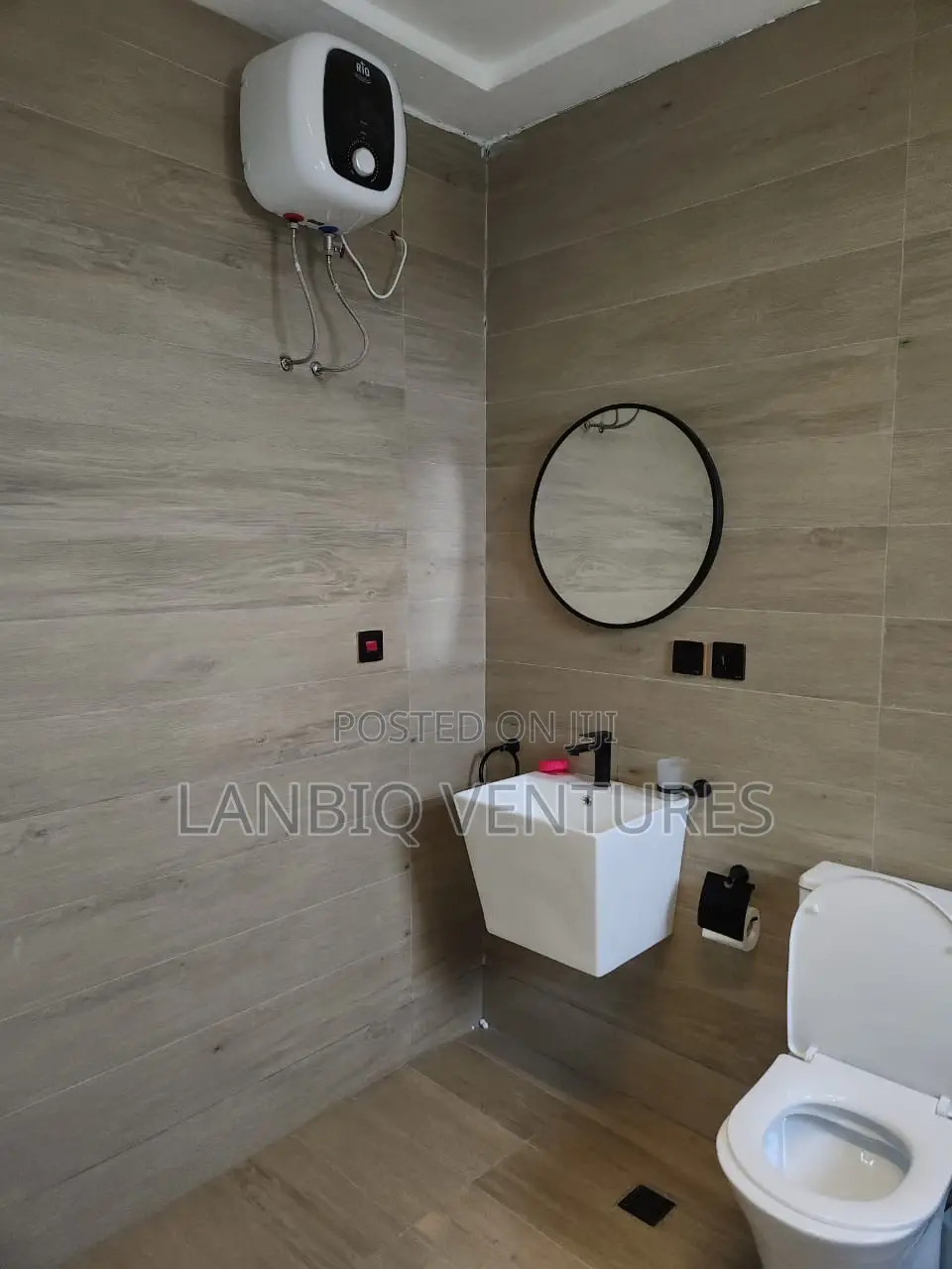 Furnished 2bdrm Apartment in Ofankor for rent