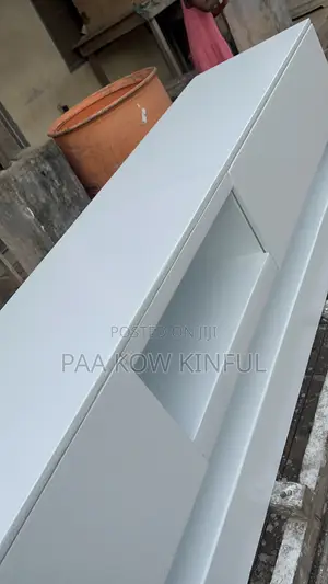 TV Stand / Cabinet