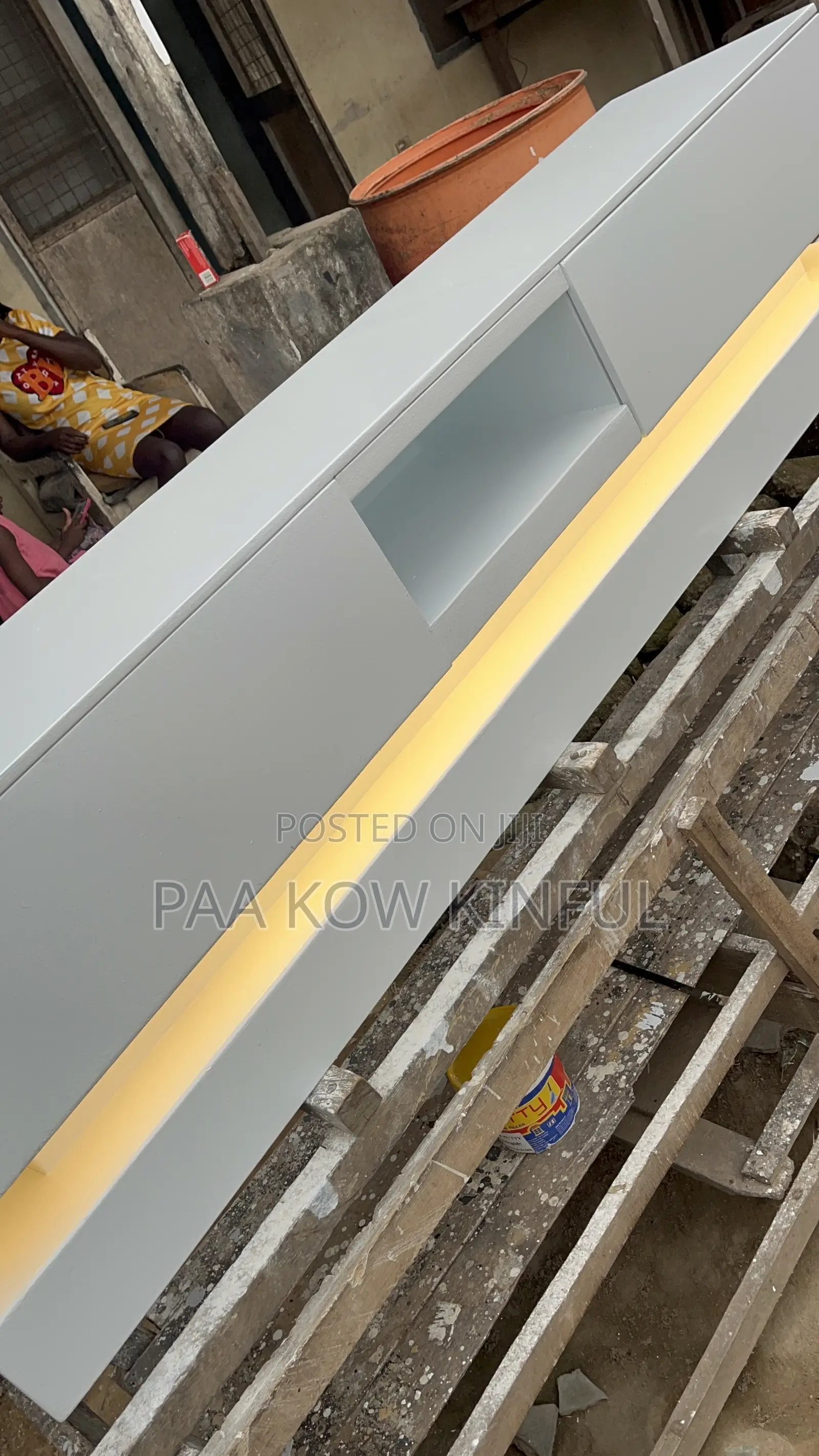 TV Stand / Cabinet