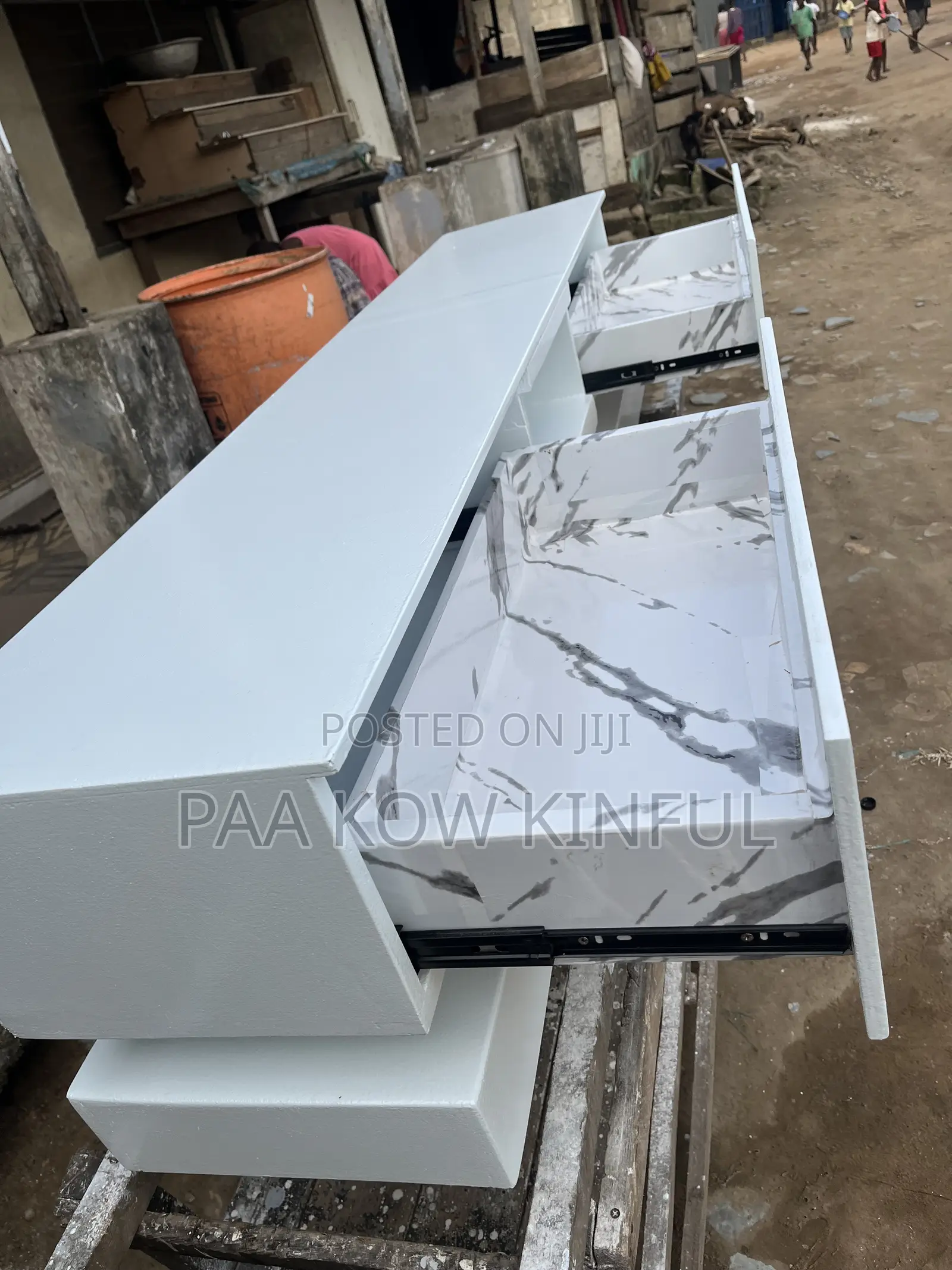 TV Stand / Cabinet