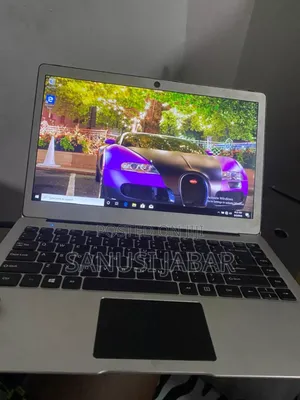 Laptop 4GB Intel HDD+SSD 350GB