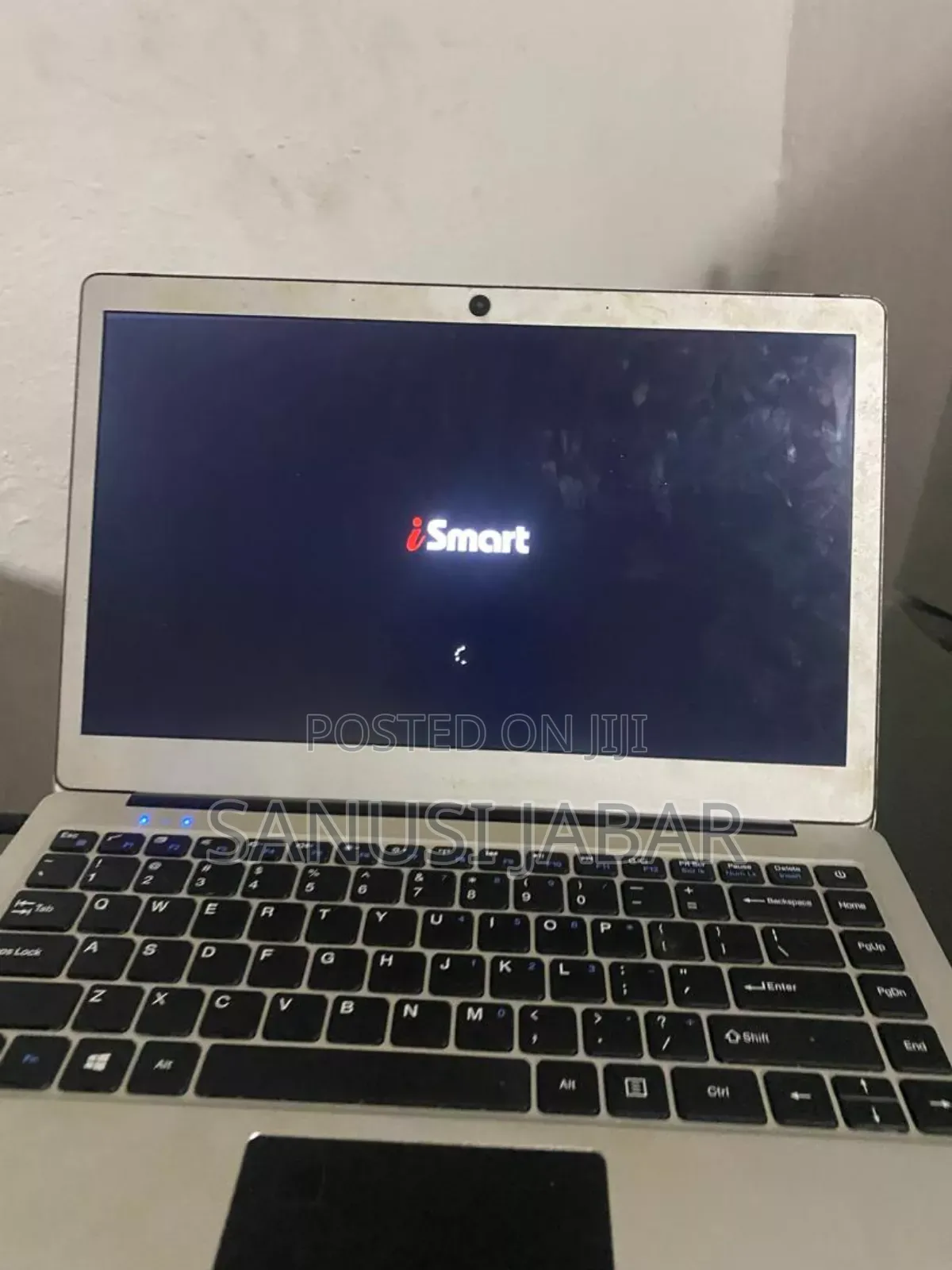 Laptop 4GB Intel HDD+SSD 350GB