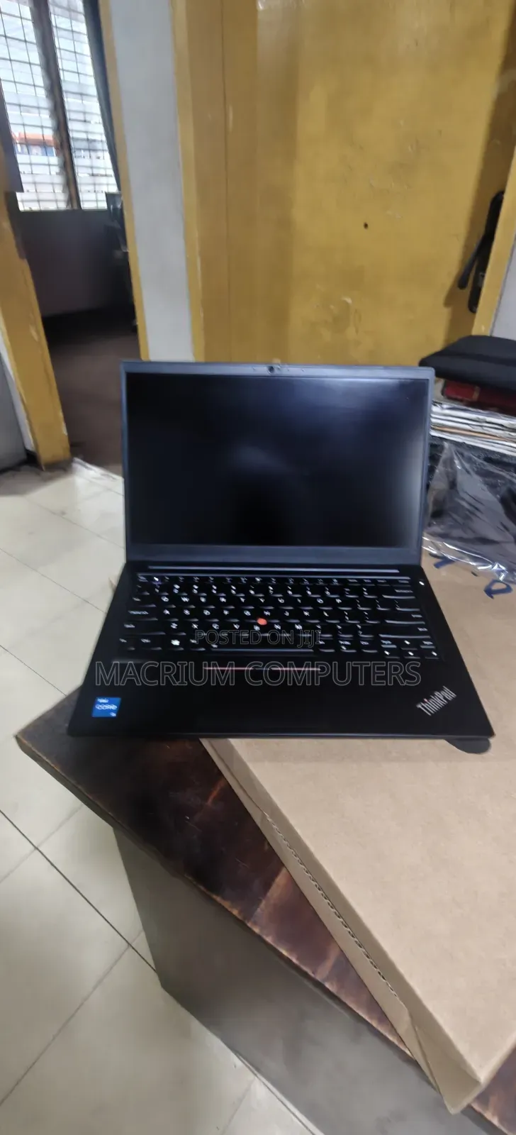 New Laptop Lenovo ThinkPad E14 Gen 6 8GB Intel Core i5 SSD 256GB