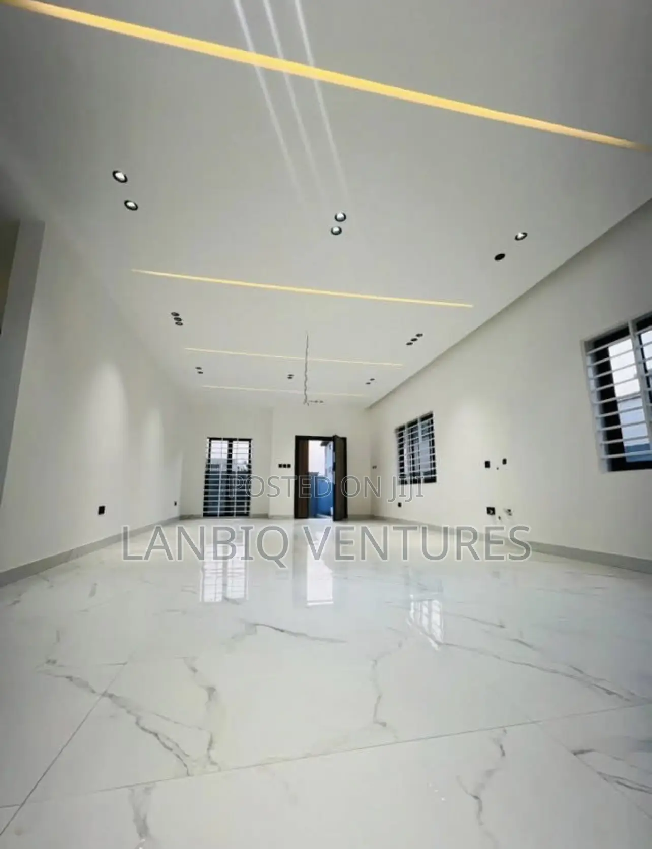 3bdrm House in Oyarifa for sale
