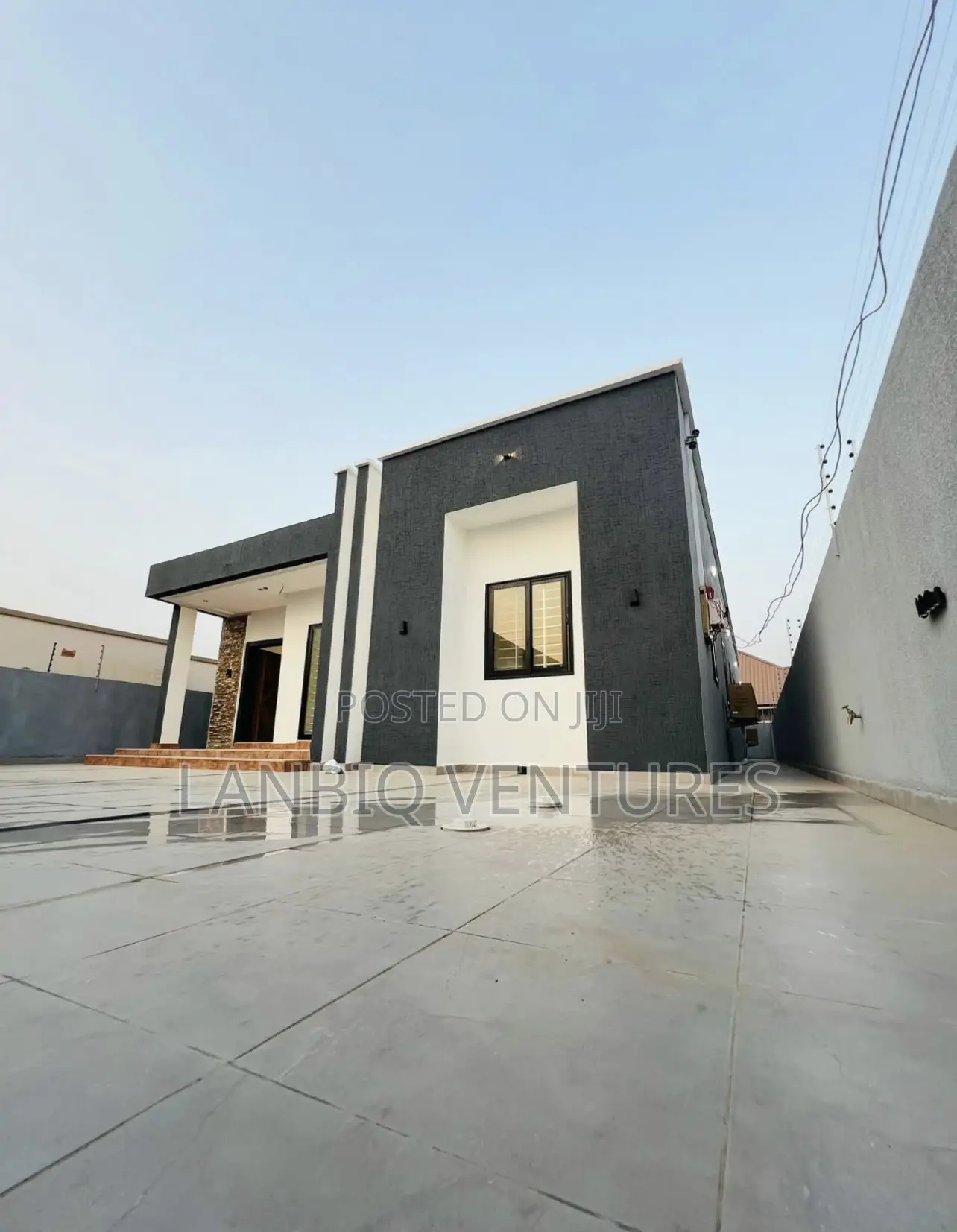 3bdrm House in Oyarifa for sale