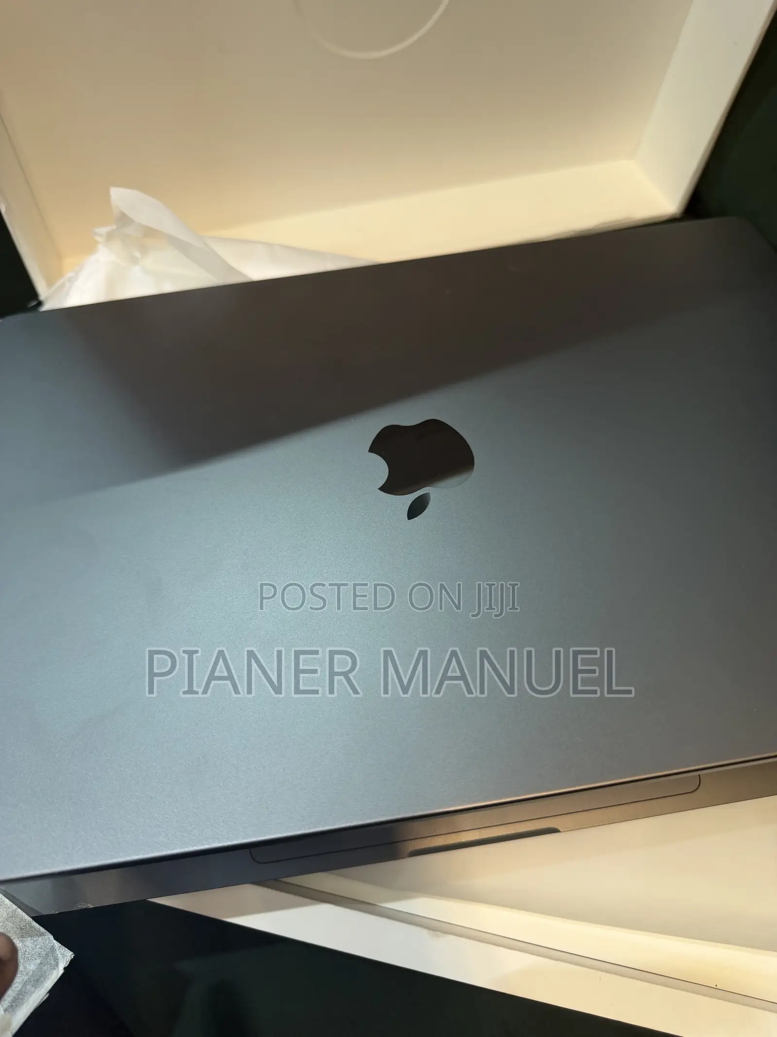 New Laptop Apple MacBook Pro 2026 M5 Pro 24GB Apple M5 Pro SSD 1T