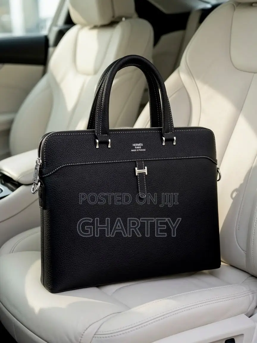 Premium Men's Luxury Business Briefcase - Elegant Black Office Bag