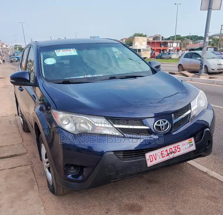 Toyota RAV4 2014 Blue