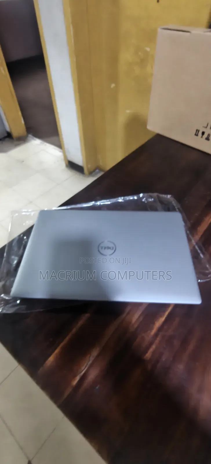 New Laptop Dell Precision 3580 16GB Intel Core i7 SSD 512GB