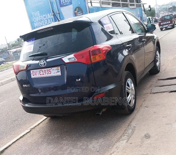 Toyota RAV4 2014 Blue