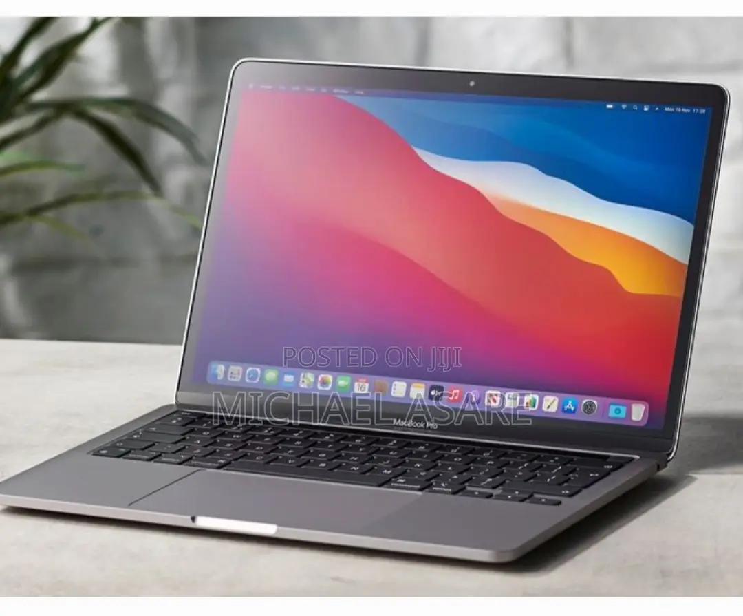 New Laptop Apple MacBook Pro 2020 M1 8GB Apple M1 SSD 256GB