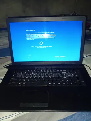 Laptop Lenovo G710 4GB Intel Core i3 HDD 500GB