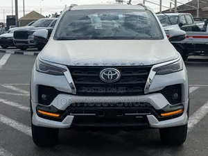 New Toyota Fortuner 2025 White