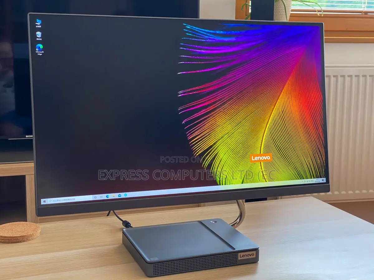 Lenovo ideacentre AIO 520S 24GB Intel Core i7 SSD 256GB