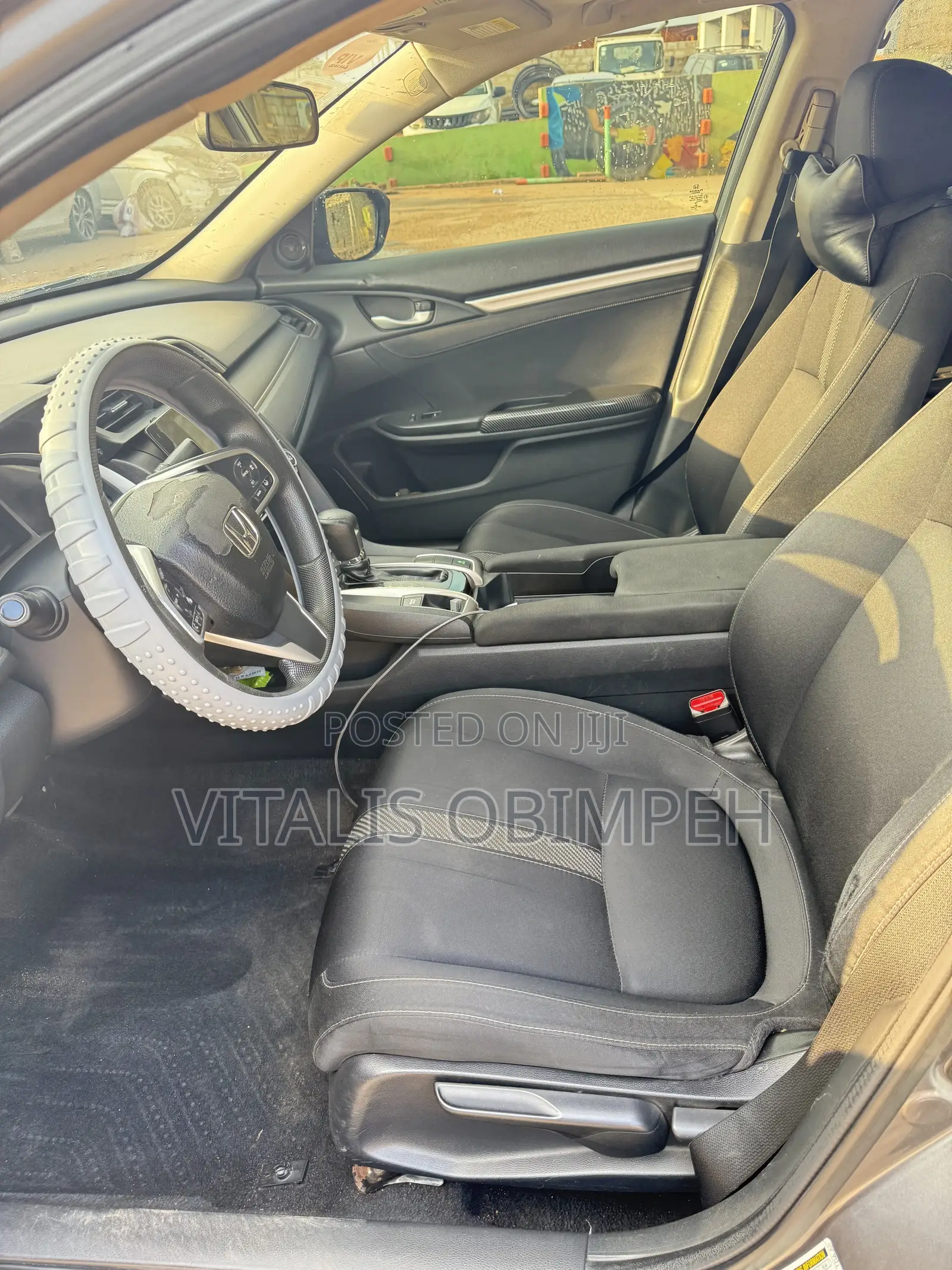Honda Civic LX 4dr Sedan (2.0L 4cyl) 2016 Gray
