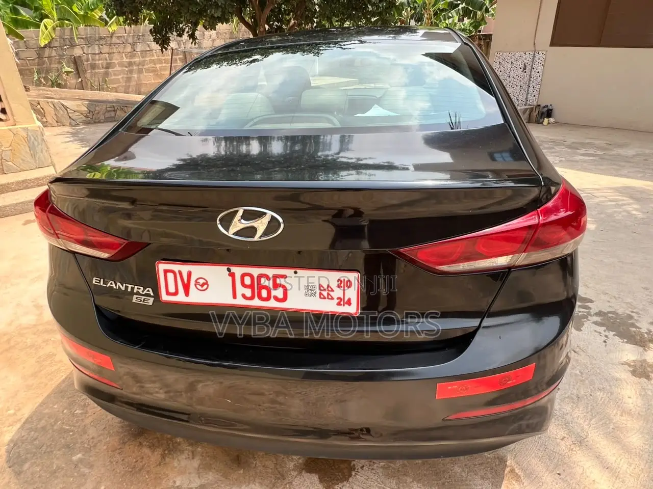 Hyundai Elantra 2017 Black